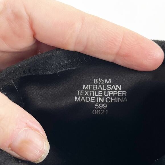 Marc Fisher Balsan Suede Block Heel Ankle Boots Booties 8.5 - Picture 5 of 8